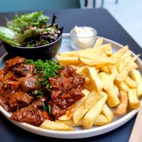 Flemish stew with fries at Knol & Kool Bistro & Superet in Ghent