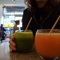 Green juice and orange + grapefruit juice at Retreat Kitchen in Richmond Upon Thames