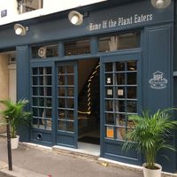 Front of restaurant  at Hope in Paris