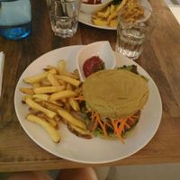 Burger at Hope in Paris