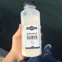 Subye, vegan milk at Alsancak Dostlar Firini in Izmir