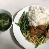 Soup + com dia at Moc Nhien in Hue