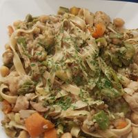 Sauteed noodles with vegetables at Le Corail at Latifa in Essaouira