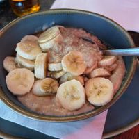 vegan porridge at Let Me Eat Too in Edinburgh