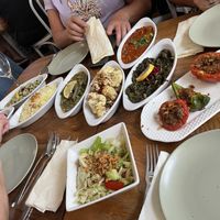 Diverse warme gerechten  at Yalla Yalla Foodbar in Den Bosch