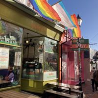 Outside in the lanes  at Iydea in Brighton