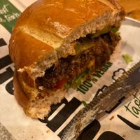 The burger 🍔   at Goodness in Tel Aviv