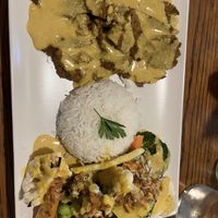 Seitan plate with satay   at Chilimosa in Tarifa