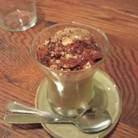 Tiramisú vegano at Chilimosa in Tarifa