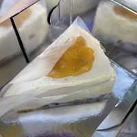 Mango cheesecakee  at Pasalidis in Thessaloniki