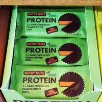 Grab n go items at the counter at Ellie's Cafe in Port Kennedy