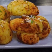 Garlic knots at Virtuous Pie in Portland