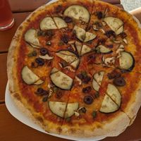 V2 at Organic Pizza in Salzburg