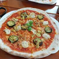 V7 at Organic Pizza in Salzburg