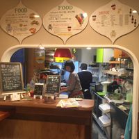 Middle-eastern style at Gold Falafel in Osaka