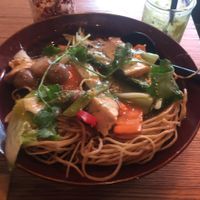 crispy noodles at Ryong in Berlin