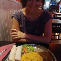 Plato vegano con lentejas de dos tipos, papas con habichuelas, ensalada y pan casero, de tres dias de fermentación  at Etiopico Afrika in Gran Canaria