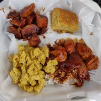 Poppin BBQ plate with yams and mac n cheese at Soul Good Vegan Cafe in Durham