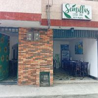 🖤💜❤️ at Semillas Comida Sana in Pereira