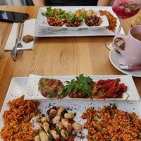 Lunch menu (€22 incl aperitivo + dessert) at Les Cuistots in Liege