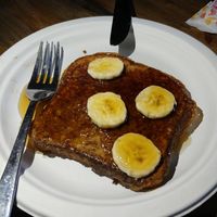 Vegan French Toast: we had to ask for maple 🍁 syrup at Ernie's Coffe Shop in South Lake Tahoe