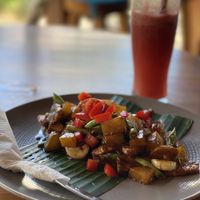 Veggies, ginger and tempe   at Good Earth Cafe in 