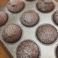 Gingerbread-muffins - vegan dessert 1 pc. 3.00 PLN (0,75 $)

PL: Muffiny piernikowo-pomidorowe, wegański deser 1 szt. 3.00 zł
 at Bar Dobrze in Klodzko