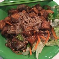 rice noodles, tofu, veggies and nams at Cuisine S in Montpellier