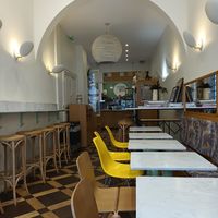  at Maisie Cafe in Paris