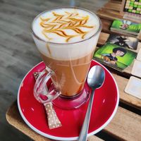 Caramel latte at Mimimi in Granada