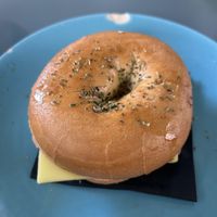Bagel vegano  at Mimimi in Granada
