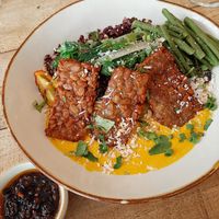 Tempeh kare kare at Nonie's in Boracay