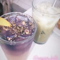 Butterfly Pea Tea 😇 at Vegan Hills in Honolulu
