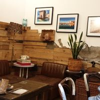 Cute decor at Green Zone in Gijon