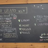 Vgan options at Gelateria Mondello - Emanuele Filiberto  - Maybe closed in Turin