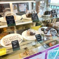 Clearly labeled vegan items  at Woeser Bakery in Dharamshala
