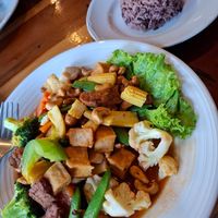 Tofu with Cashews and stir fried veg at Tofu Kitchen in Koh Chang