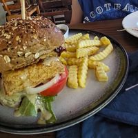 Burger at Tofu Kitchen in Koh Chang