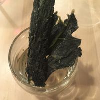 Kale chips at Cardamomo Cucina Vegana in Arona