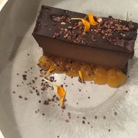 Raw Sachertorte at Cardamomo Cucina Vegana in Arona