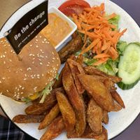 Vegan burger  at SIGGIS v/gan dine & co. in Munich