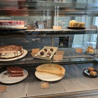 Kuchentheke   at SIGGIS v/gan dine & co. in Munich