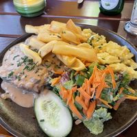 Jägerschnitzel  at SIGGIS v/gan dine & co. in Munich