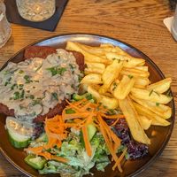 Crispy. With "garnish" salad 😊 at SIGGIS v/gan dine & co. in Munich