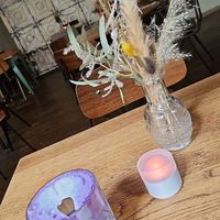 Smurf Latte mit Erbsenmilch at SIGGIS v/gan dine & co. in Munich