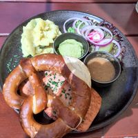 Minga Bavarian breakfast at SIGGIS v/gan dine & co. in Munich