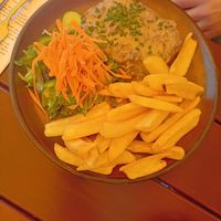  at SIGGIS v/gan dine & co. in Munich