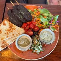 Zorba's Plate (war so lecker mit dem Mushroom Kebab , hätte mich gerne reingelegt) at SHAKA - Bohol in Panglao