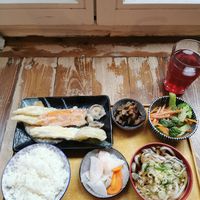 Vegan Teishoku (Set Menue) and Shiso Soda at Nobiko in Cologne