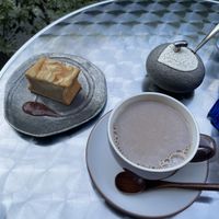 Cocoa and banana cake at Cafe 5884 in Tokyo